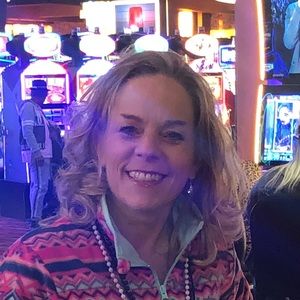 Meet your Posher, Deanna